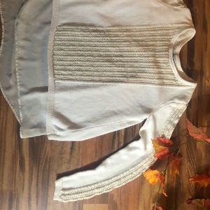 Very pretty cream colored Maurices sweater